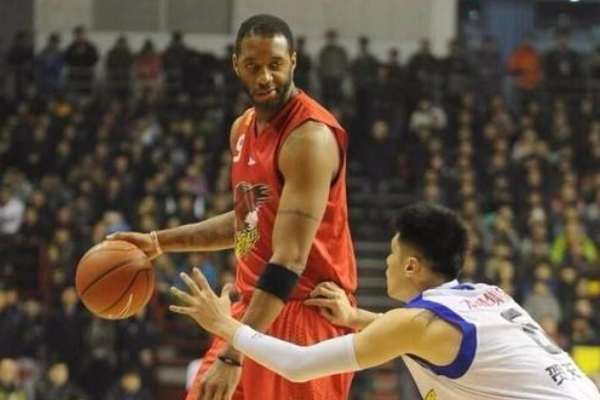 CBA歷史上哪位外援給中國(guó)球隊(duì)帶來(lái)最大幫助？
